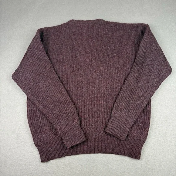 Wm H Leishman Shetland 100% Wool Sweater Mens Large Burgundy Crew Neck Hole - Picture 2 of 9